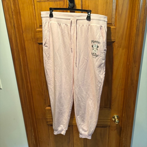 Disney Women's Minnie Mouse Sweatpants in Light Pink XXL - Picture 2 of 5